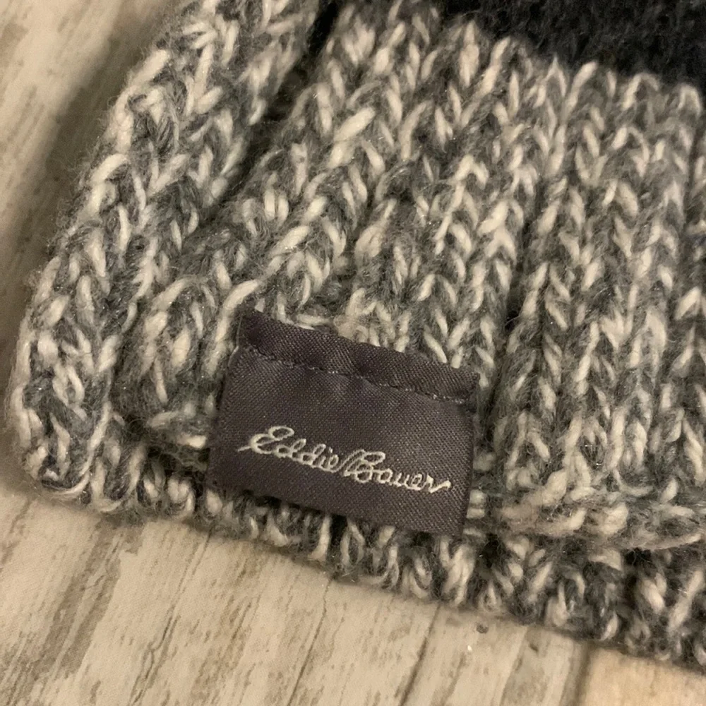 Eddie Bauer knit scarf